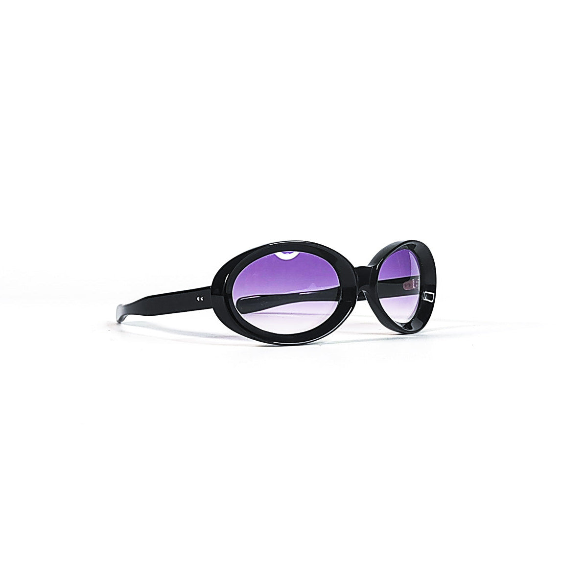lunettes vintage ovales noires verres violets profil