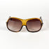 Portrait avec lunettes vintage Saphira portées – style rétro glamour